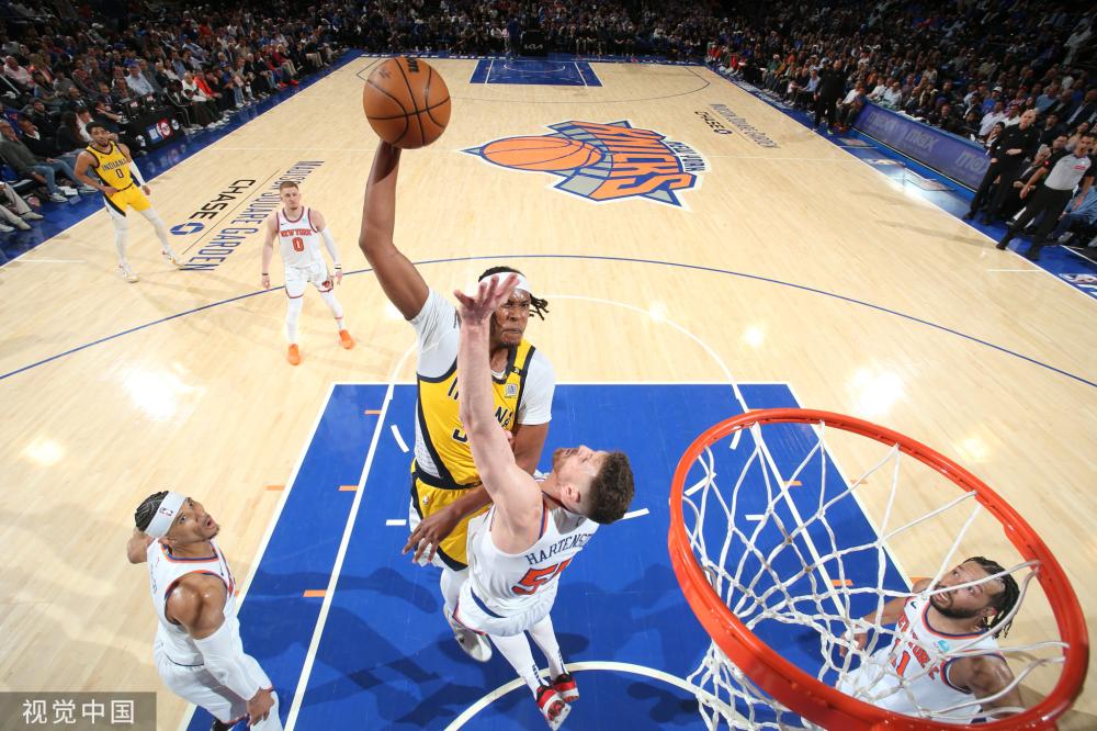 界赛场的竞 界赛场的竞