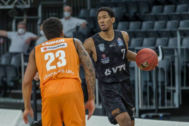 胜的关键人 胜的关键人