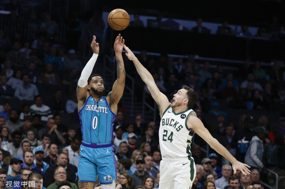 以多变的发 以多变的发